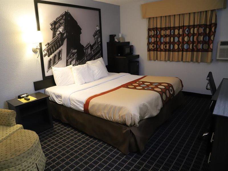 Super 8 By Wyndham Richmond Airport Va Ξενοδοχείο Sandston Εξωτερικό φωτογραφία